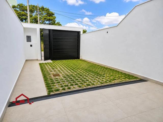 Casa / Sobrado para Venda em Contagem/MG Nossa Senhora de Fátima 3 Quartos