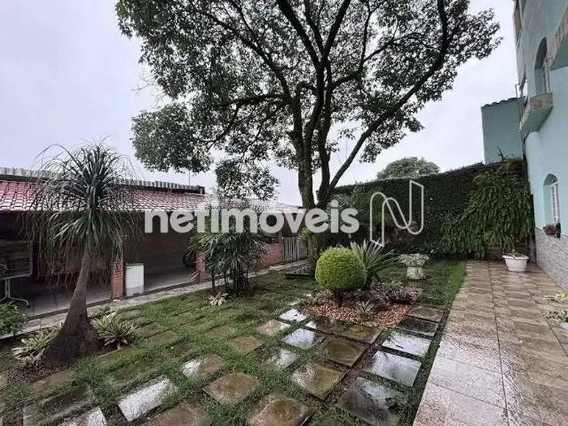 Casa / Sobrado para Venda em Contagem/MG Novo Progresso 4 Quartos