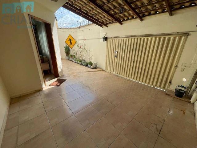 Casa / Sobrado para Venda em Contagem/MG Novo Progresso 4 Quartos
