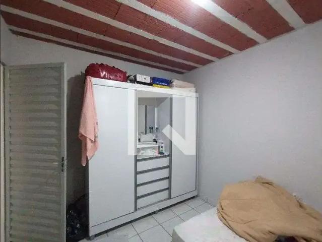 Casa / Sobrado para Venda em Contagem/MG Novo Riacho 6 Quartos