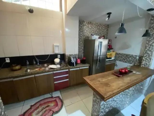 Casa / Sobrado para Venda em Contagem/MG Oitis 3 Quartos