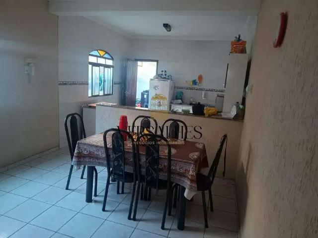 Casa / Sobrado para Venda em Contagem/MG Oitis 3 Quartos