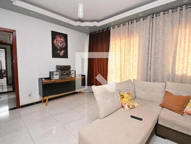 Casa / Sobrado para Venda em Contagem/MG Alvorada 2 Quartos