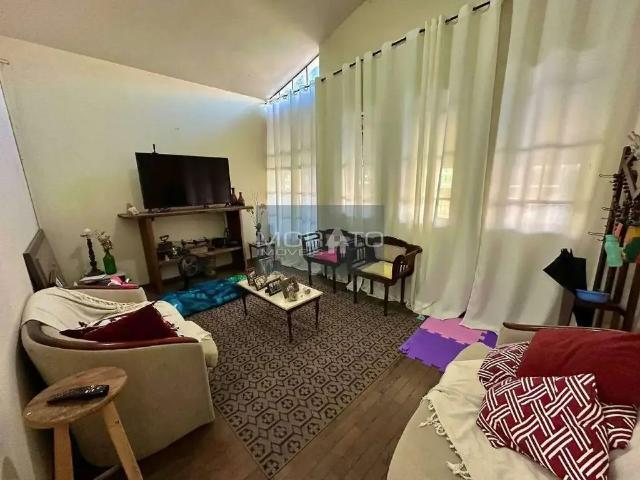 Casa / Sobrado para Venda em Contagem/MG Alvorada 3 Quartos