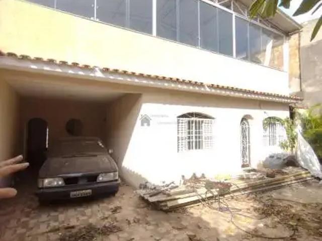 Casa / Sobrado para Venda em Contagem/MG Alvorada 4 Quartos