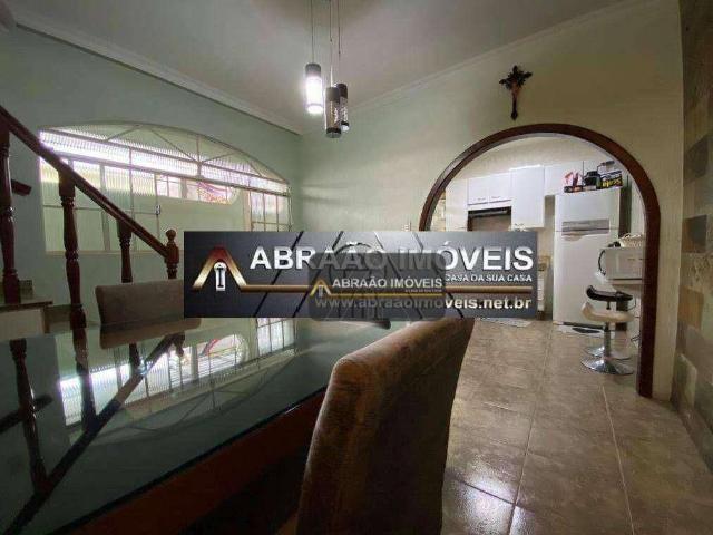 Casa / Sobrado para Venda em Contagem/MG Amazonas 4 Quartos