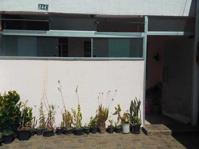 Casa / Sobrado para Venda em Contagem/MG Antônio Cambraia 2 Quartos