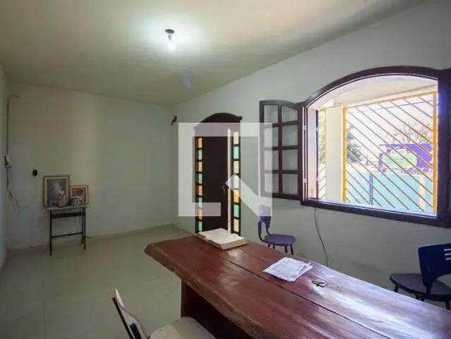 Casa / Sobrado para Venda em Contagem/MG Arvoredo 2ª Seção 2 Quartos