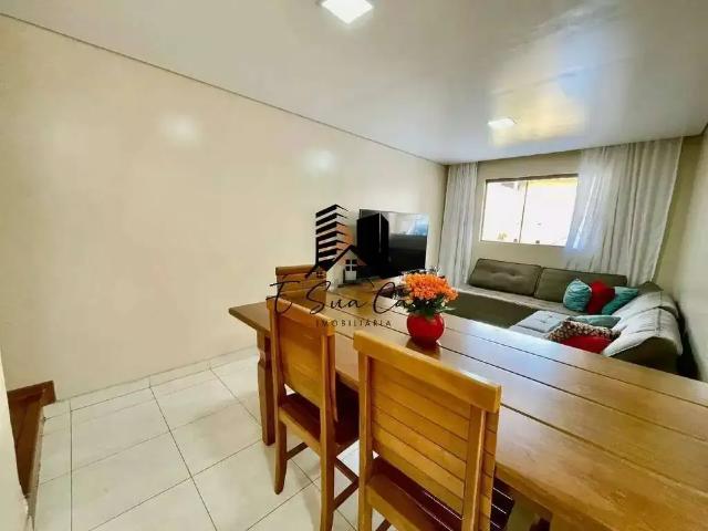 Casa / Sobrado para Venda em Contagem/MG Arvoredo 4 Quartos
