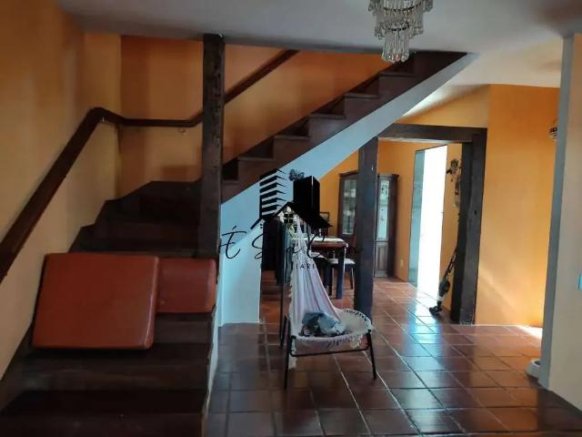 Casa / Sobrado para Venda em Contagem/MG Arvoredo 4 Quartos