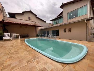 Casa / Sobrado para Venda em Contagem/MG Arvoredo 5 Quartos