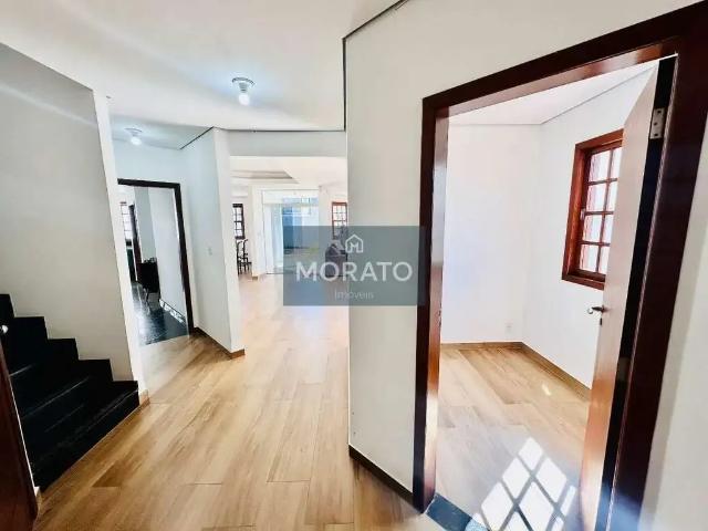 Casa / Sobrado para Venda em Contagem/MG Cabral 4 Quartos