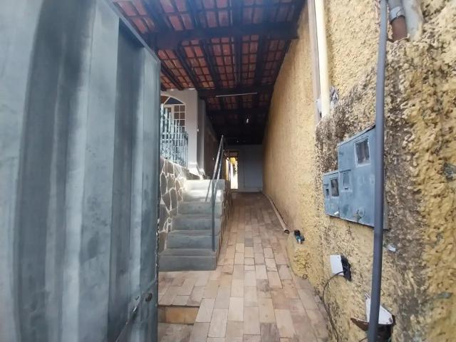 Casa / Sobrado para Venda em Contagem/MG Centro 3 Quartos