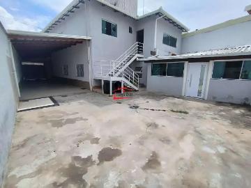 Casa / Sobrado para Venda em Contagem/MG Colonial 3 Quartos