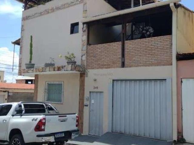 Casa / Sobrado para Venda em Contagem/MG Fonte Grande 3 Quartos