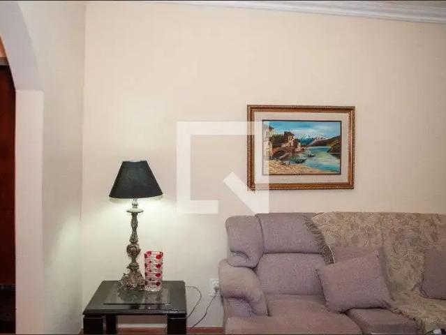 Casa / Sobrado para Venda em Contagem/MG Glória 3 Quartos