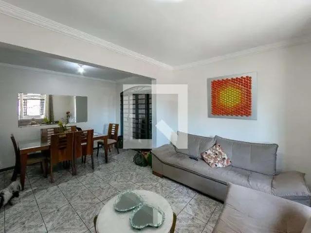 Casa / Sobrado para Venda em Contagem/MG Inconfidentes 3 Quartos