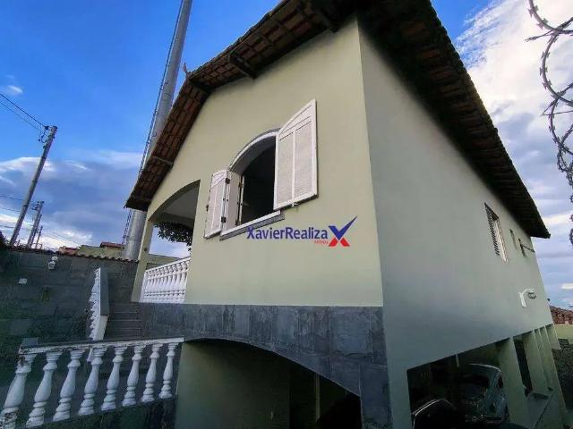 Casa / Sobrado para Venda em Contagem/MG Industrial 5 Quartos