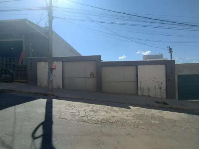 Casa / Sobrado para Venda em Contagem/MG Industrial São Luiz 3 Quartos