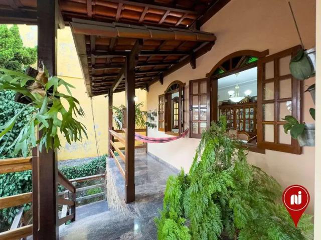 Casa / Sobrado para Venda em Contagem/MG Jardim Vera Cruz 4 Quartos