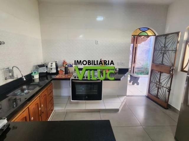 Casa / Sobrado para Venda em Contagem/MG Jardim Pérola 3 Quartos