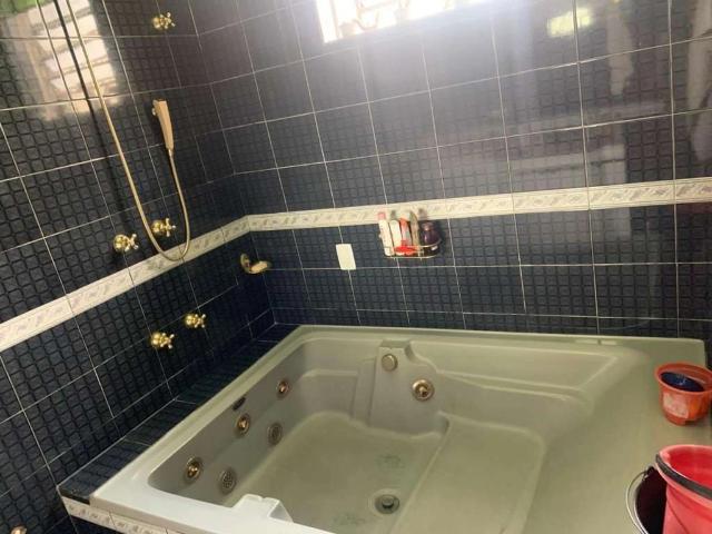 Casa / Sobrado para Venda em Contagem/MG Jardim Pérola 4 Quartos