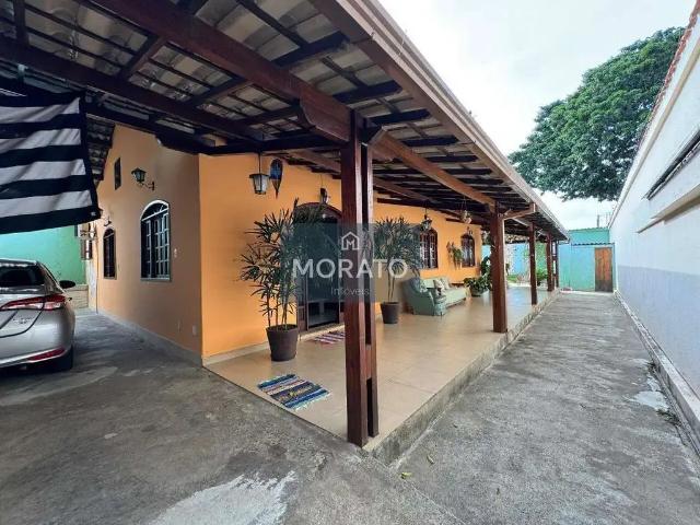 Casa / Sobrado para Venda em Contagem/MG Parque Xangri Lá 4 Quartos