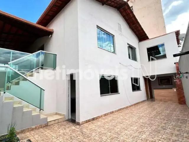 Casa / Sobrado para Venda em Contagem/MG Parque Belo Horizonte Industrial 3 Quartos