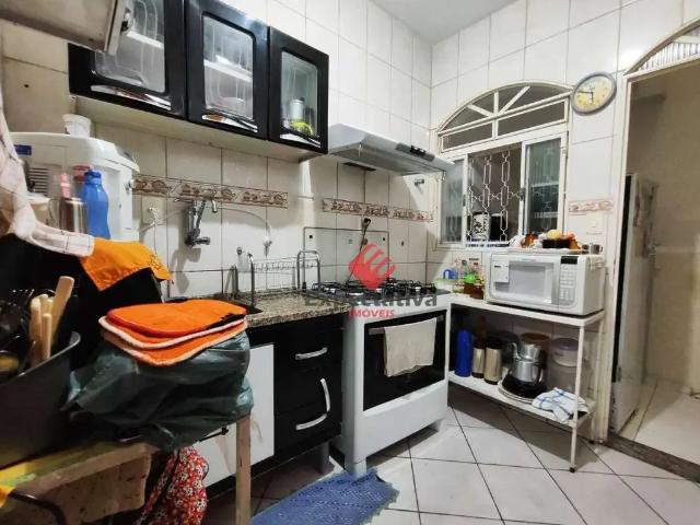 Casa / Sobrado para Venda em Contagem/MG Parque Recreio 6 Quartos