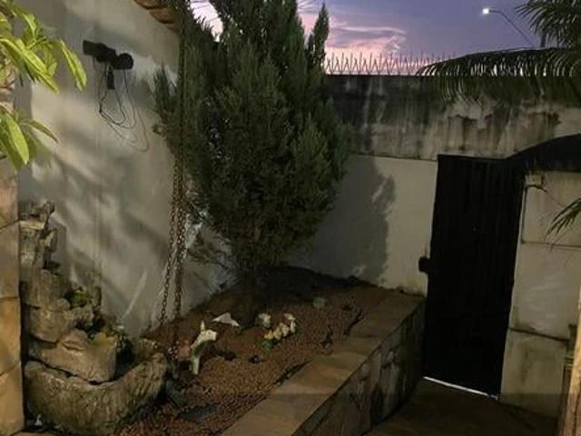 Casa / Sobrado para Venda em Contagem/MG Perobas 4 Quartos