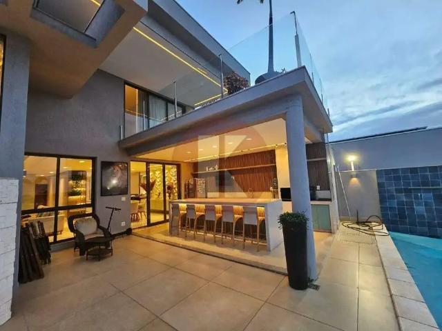 Casa / Sobrado para Venda em Contagem/MG Portal do Sol 4 Quartos