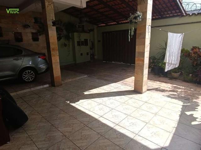 Casa / Sobrado para Venda em Contagem/MG Ressaca 6 Quartos