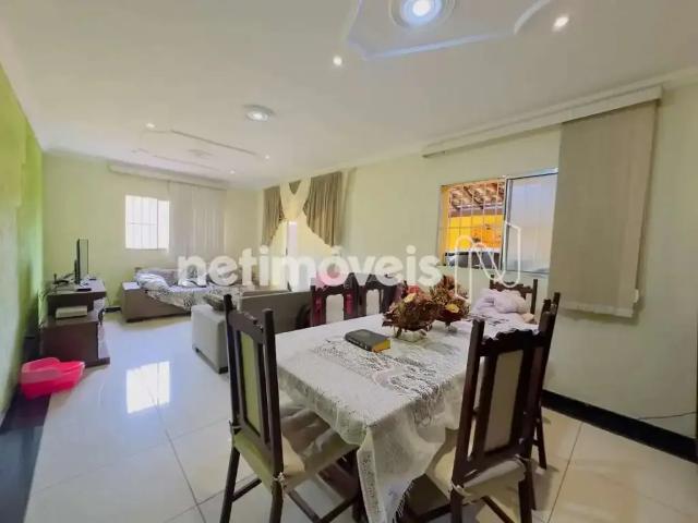 Casa / Sobrado para Venda em Contagem/MG São Joaquim 4 Quartos