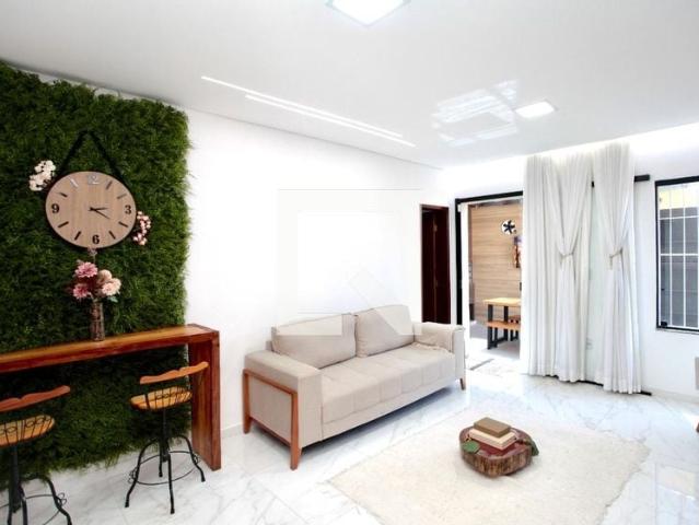 Casa / Sobrado para Venda em Contagem/MG Sapucaias III 3 Quartos