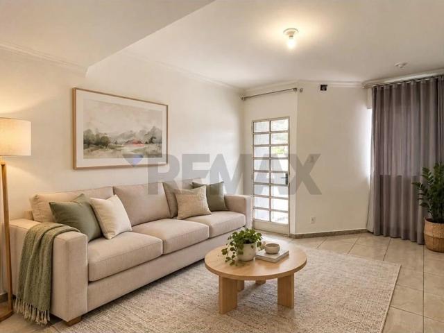 Casa / Sobrado para Venda em Contagem/MG Sapucaias III 2 Quartos