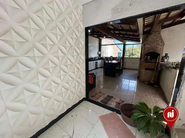 Casa / Sobrado para Venda em Contagem/MG Tropical 3 Quartos