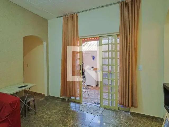 Casa / Sobrado para Venda em Contagem/MG Tropical 3 Quartos