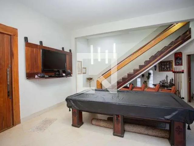 Casa / Sobrado para Venda em Contagem/MG Tropical 3 Quartos