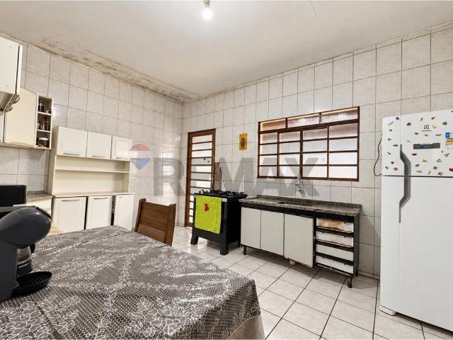 Casa / Sobrado para Venda em Conchal/SP Centro 3 Quartos