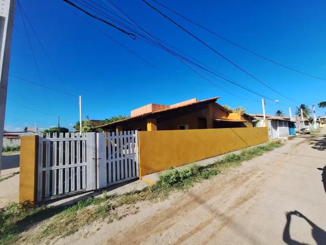 Casa / Sobrado para Venda em Conde/BA Sítio do Conde 3 Quartos