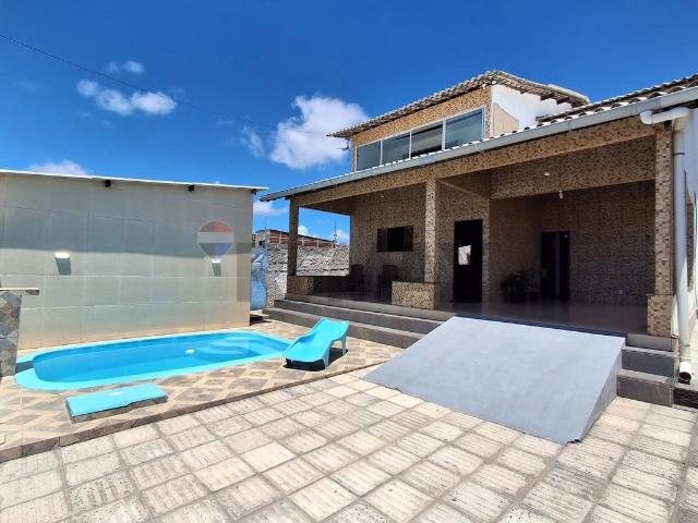Casa / Sobrado para Venda em Conde/PB Carapibus 4 Quartos