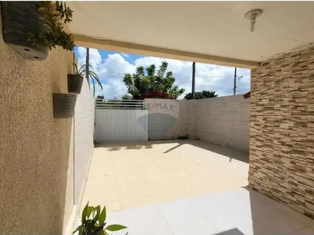 Casa / Sobrado para Venda em Conde/PB Carapibus 2 Quartos