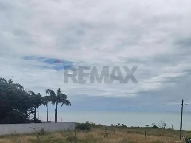 Casa / Sobrado para Venda em Conde/PB Praia do Amor 3 Quartos