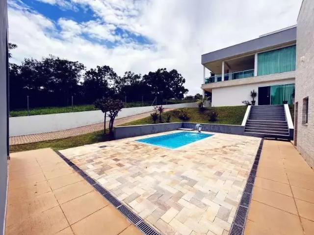 Casa / Sobrado para Venda em Confins/MG Gran Royalle Aeroporto 4 Quartos