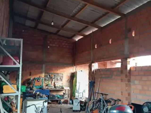 Casa / Sobrado para Venda em Colina/SP Centro 3 Quartos