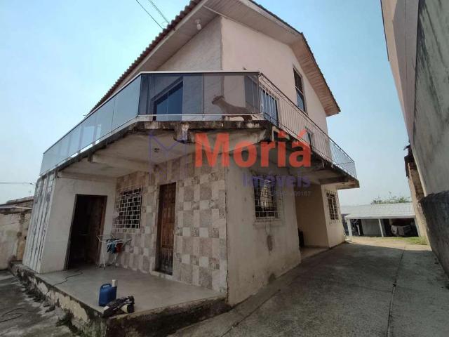 Casa / Sobrado para Venda em Colombo/PR Campo Pequeno 6 Quartos