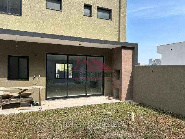 Casa / Sobrado para Venda em Colombo/PR Campo Pequeno 3 Quartos