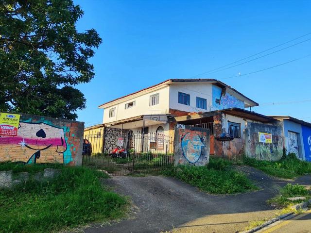 Casa / Sobrado para Venda em Colombo/PR Campo Pequeno 3 Quartos