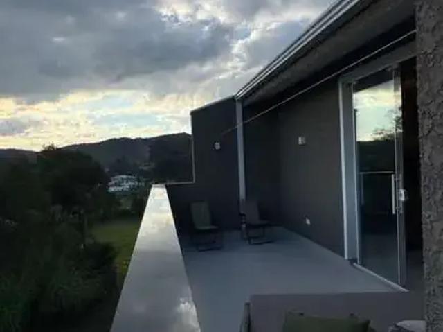 Casa / Sobrado para Venda em Colombo/PR Centro 4 Quartos