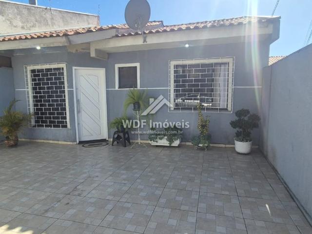 Casa / Sobrado para Venda em Colombo/PR Atuba 3 Quartos
